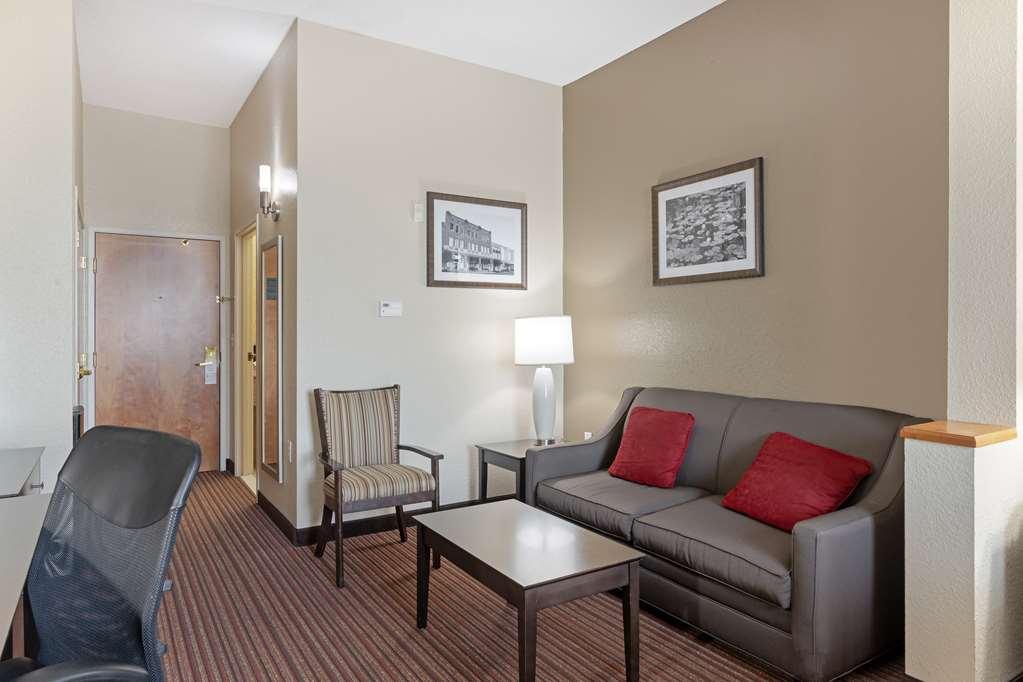Best Western Plus Bradbury Inn And Suites Уэйкросс Номер фото