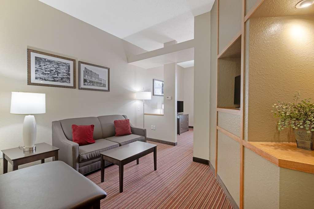 Best Western Plus Bradbury Inn And Suites Уэйкросс Номер фото