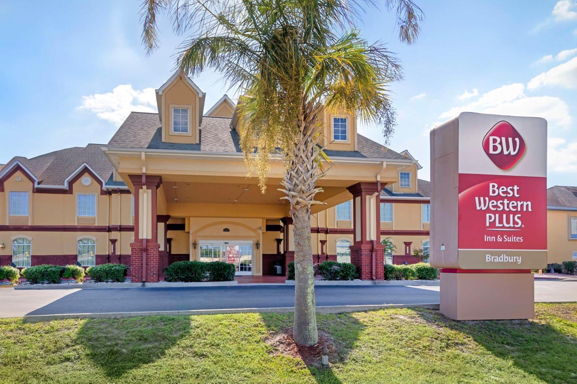 Best Western Plus Bradbury Inn And Suites Уэйкросс Экстерьер фото