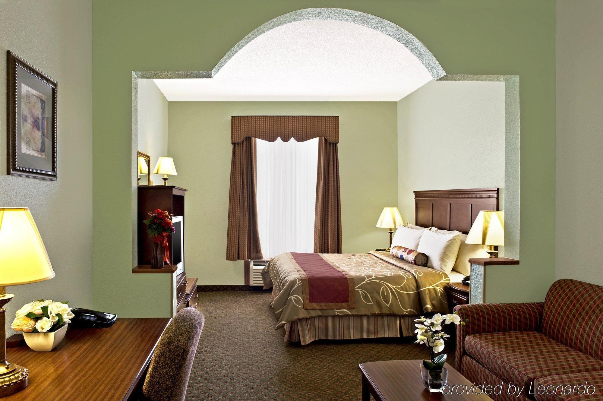 Best Western Plus Bradbury Inn And Suites Уэйкросс Номер фото